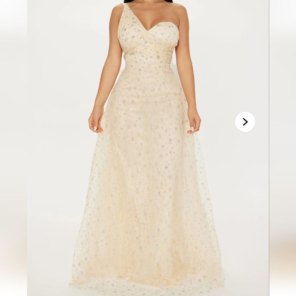 Elegant Cream Evening Gown
